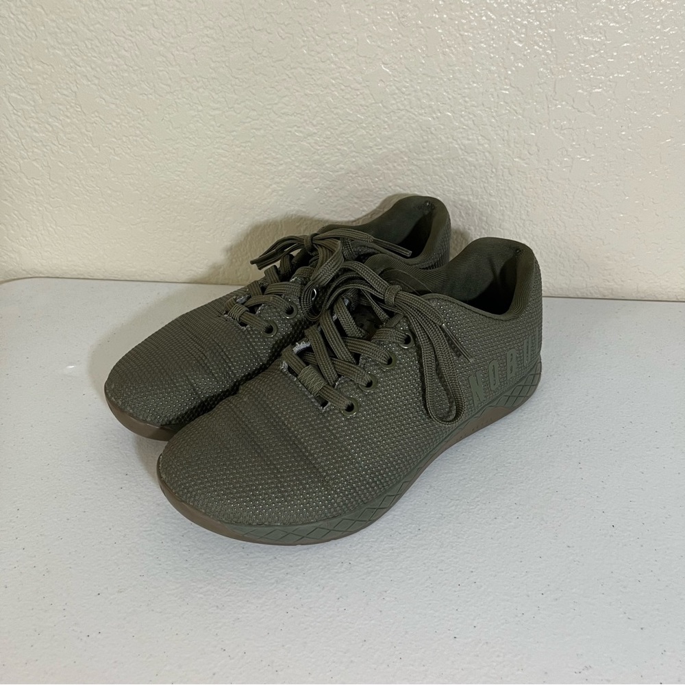 NoBull Shoes Women's Size 7.5 Army Green Crossfit Sneakers